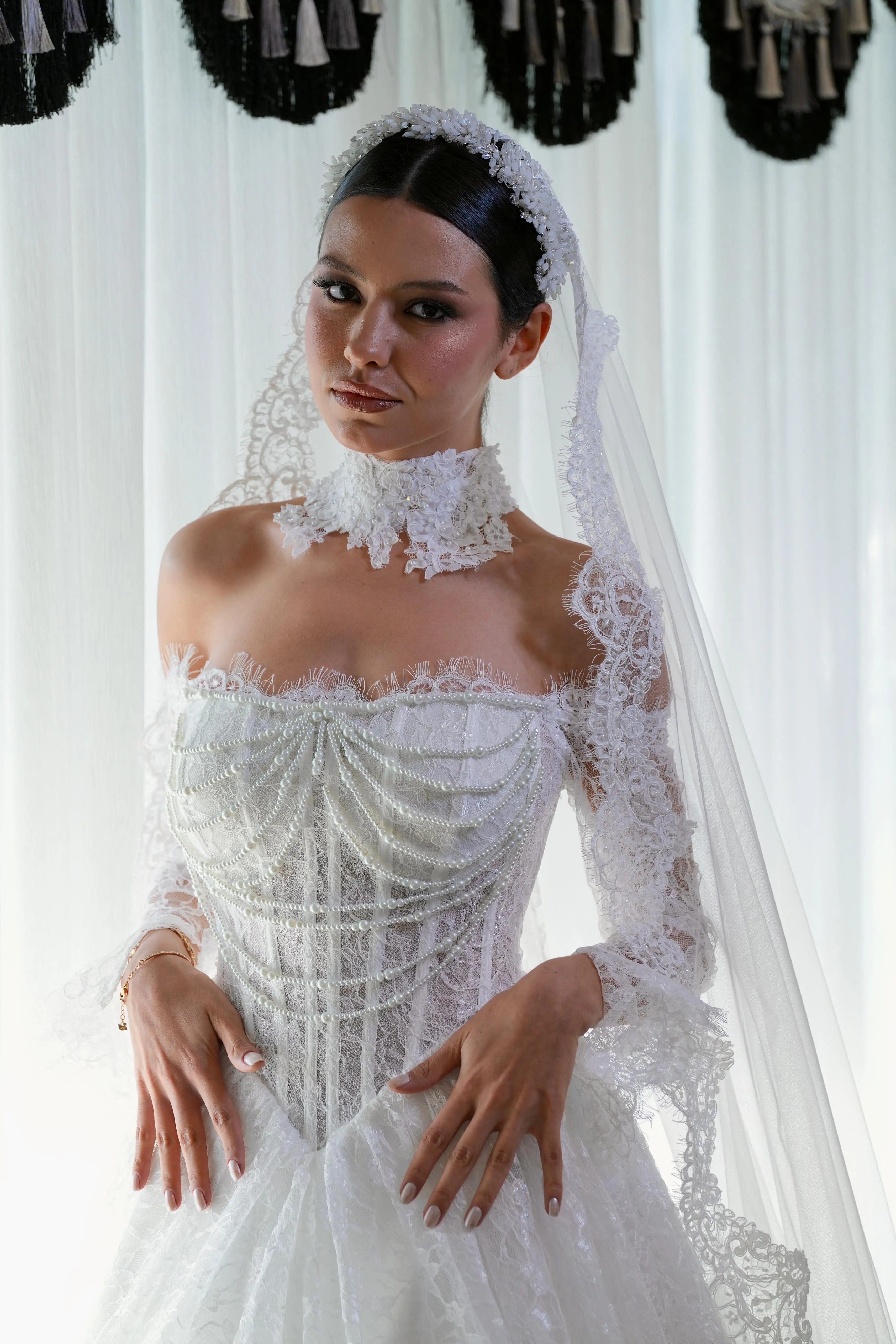 Hera - Yan Görünüm